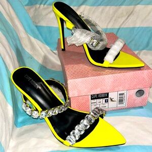 NIB Neon Yellow Crystal Heels